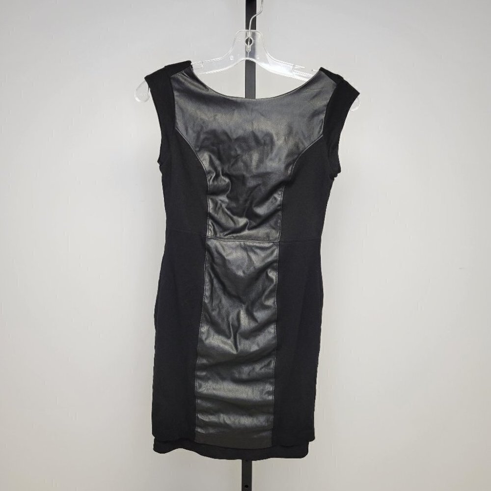 Smart Set Panel  Dress